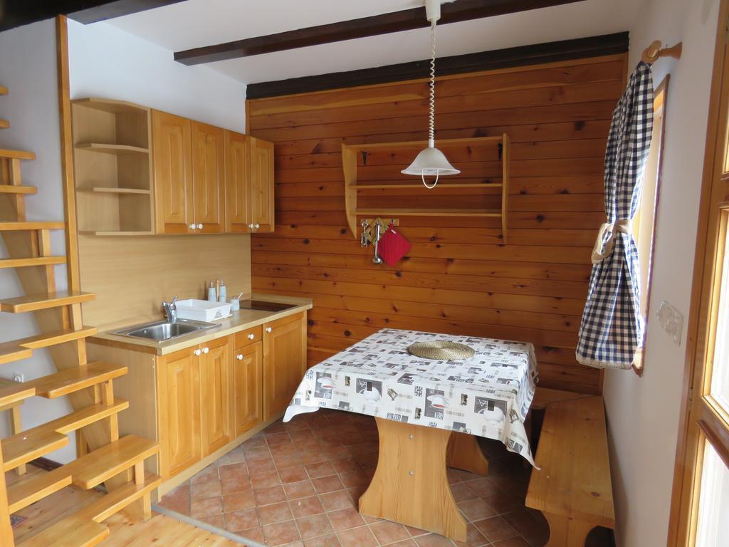 Guesthouse Stefanac Otočac Dış mekan fotoğraf
