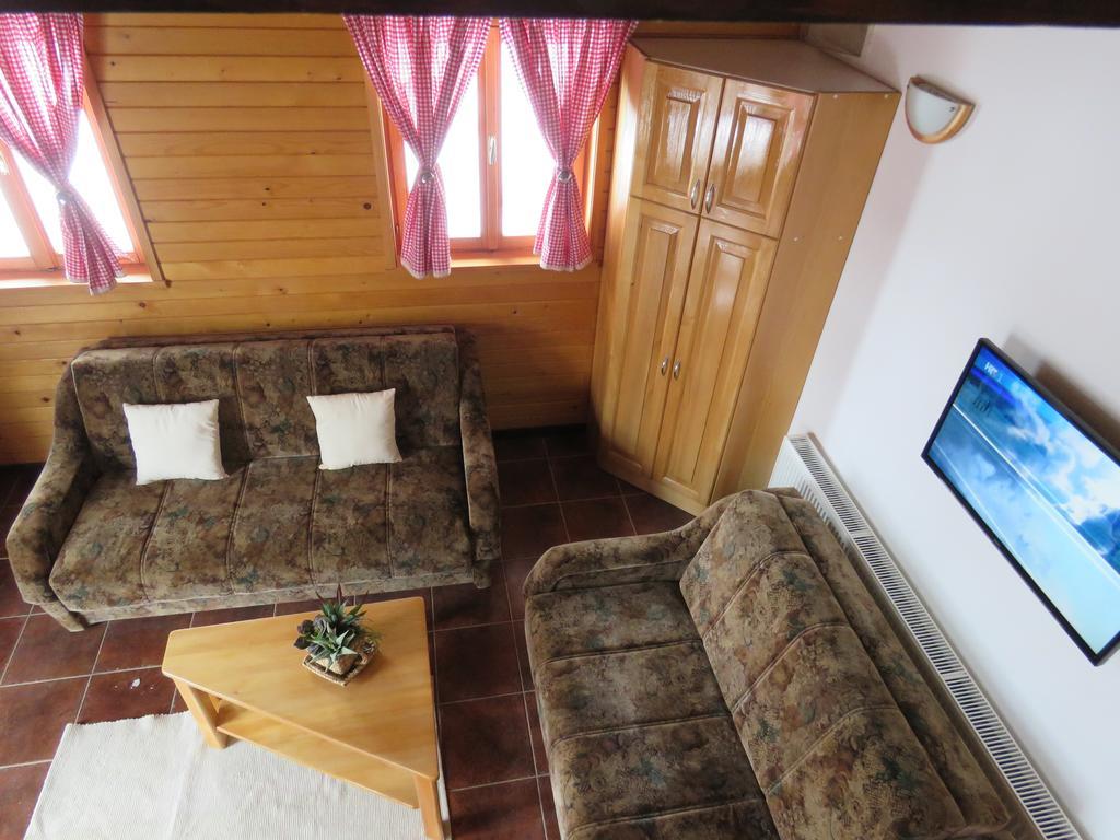 Guesthouse Stefanac Otočac Dış mekan fotoğraf